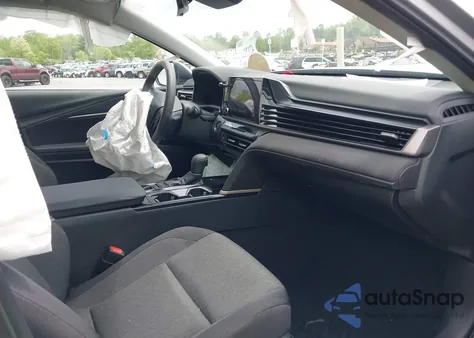 2025 Toyota Camry Le from USA, damaged, VIN 4T1DAACK0SU566474